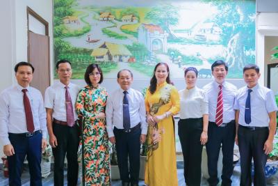 Chào mừng 40 năm thành lập Công ty cổ phần sách và thiết bị trường học Quảng Ninh